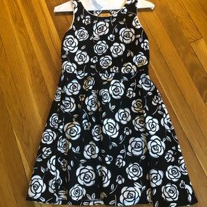 Girls dress